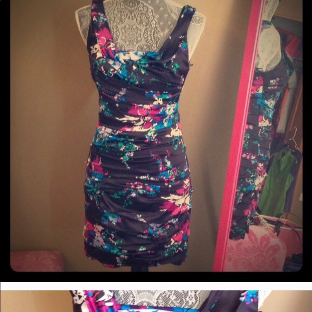 Express flower dress